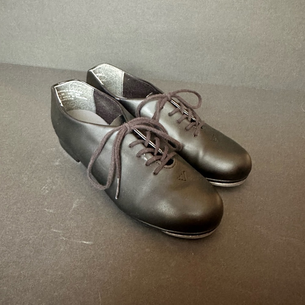 Capezio Girls’ Black Tap Shoes - Picture 5 of 6